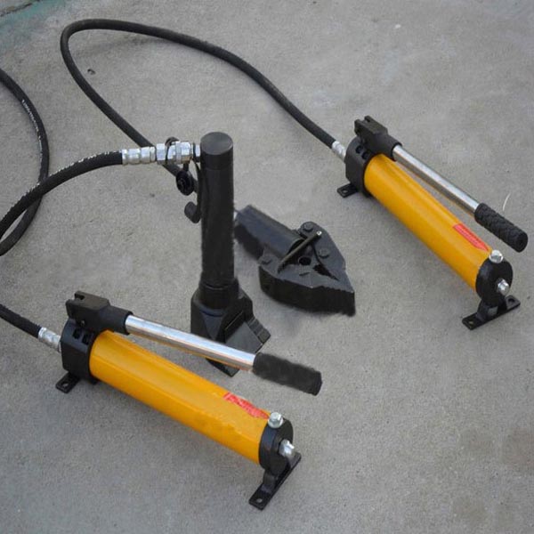 Portable Firefighting Hydraulic Door Opener