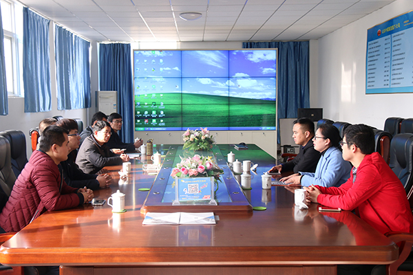 Maker Space Enterprises Observing Group from Tangcun Town Zoucheng City Visited China Coal Group