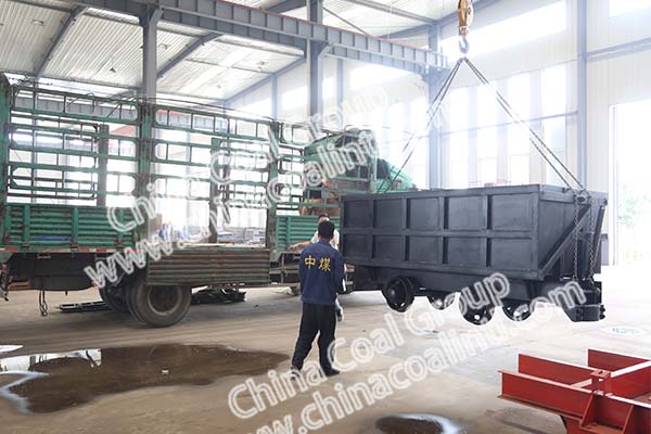 A Batch of Side Dumping Mine Cars of China Coal Group Sent to Henan