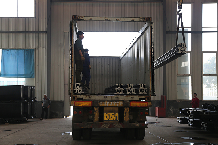 China Coal Group Sent A Batch Of Dump Trucks To Shanxi Province