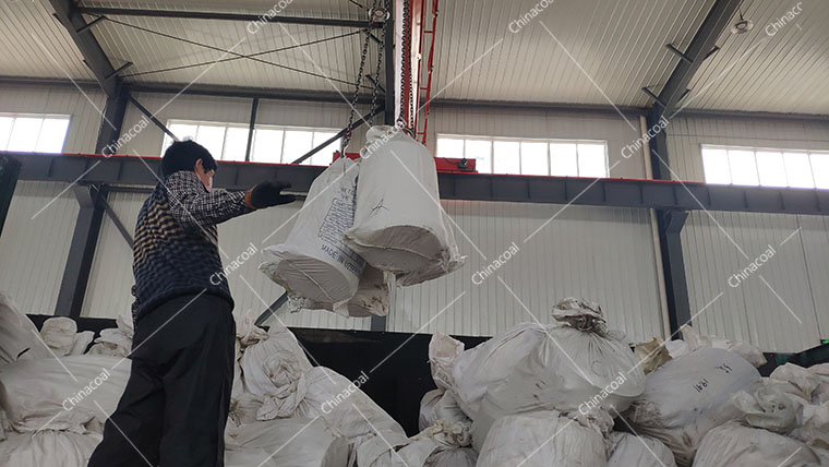 China Coal Group Sent A Batch Of Nylon Column Shoes To Shanxi Province