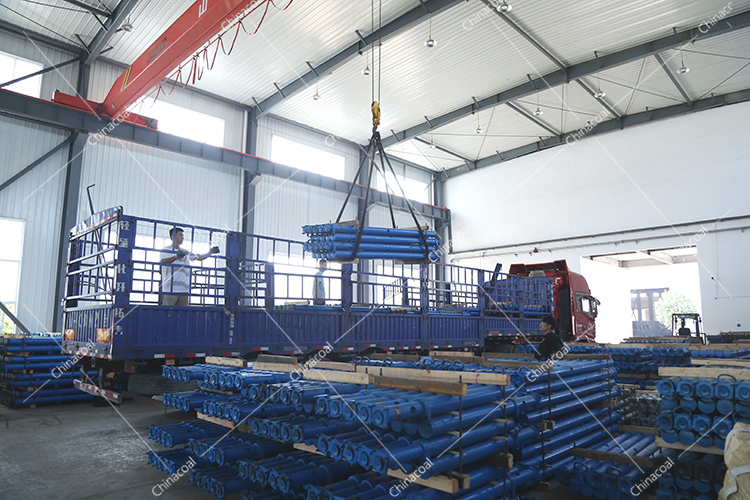 China Coal Group Sent A Batch Of Single Hydraulic Props For Mining To Shaanxi And Inner MongoliaChina Coal News Hydraulic Prop